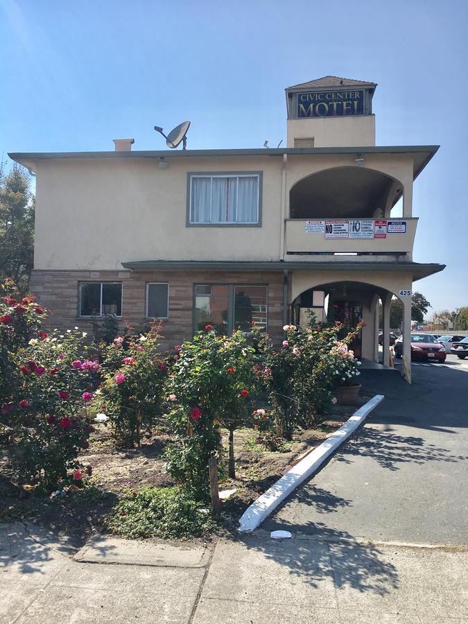 6 Ca Civic Center Hotel